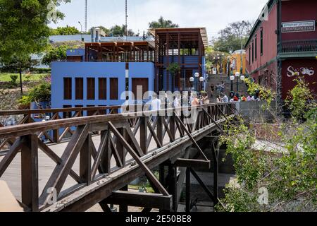 Seufzerbrücke (Puente de los Suspiros) im böhmischen Stadtteil Barranco in Lima, Peru Stockfoto