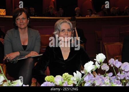 Die Ehefrau des französischen Premierministers Penelope Fillon bei der Amnesty International Gala "Musique Contre L'oubli" am 23. April 2008 im Theater des Champs-ElysÀes in Paris, Frankreich. Foto von Ammar Abd Rabbo/ABACAPRESS.COM Stockfoto