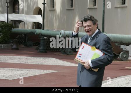 Der französische Umweltminister Jean-Louis Borloo kommt am 25. April 2008 während Sarkozys eintägiger Reise nach Monaco im Grimaldi-Palast an. Foto von Ludo/Pool/ABACAPRESS.COM Stockfoto