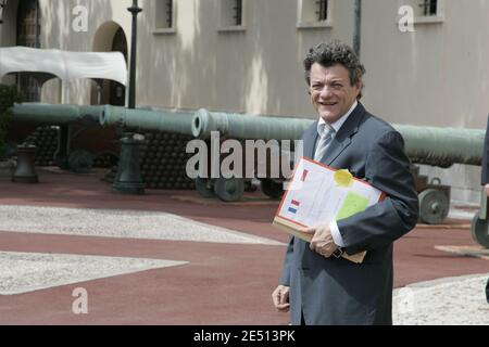 Der französische Umweltminister Jean-Louis Borloo kommt am 25. April 2008 während Sarkozys eintägiger Reise nach Monaco im Grimaldi-Palast an. Foto von Ludo/Pool/ABACAPRESS.COM Stockfoto