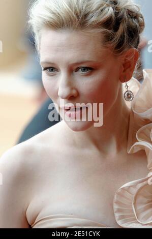 Cate Blanchett kam am 14. Mai 2008 im Palais des Festivals in Cannes, Frankreich, zur Vorführung von Fernando Meirelles' Blindheit im Wettbewerb und zur Eröffnung des 61. Filmfestivals in Cannes an. Foto von Hahn-Nebinger-Orban/ABACAPRESS.COM Stockfoto