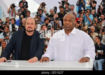 Der ehemalige US-Boxmeister Mike Tyson besucht die Fotozelle für den Dokumentarfilm "Tyson" im Palais des Festivals während der 61. Internationalen Filmfestspiele von Cannes am 17. Mai 2008 in Cannes, Frankreich. Foto von Hahn-Nebinger-Orban/ABACAPRESS.COM Stockfoto