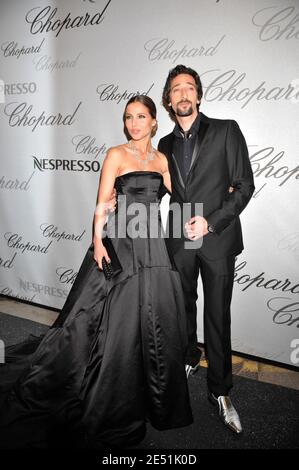 Elsa Pataky und Adrien Brody bei der Chopard Party am Carlton Beach während des 61. Internationalen Filmfestivals von Cannes am 19. Mai 2008 in Cannes, Frankreich. Foto von Hahn-Nebinger-Orban/ABACAPRESS.COM Stockfoto