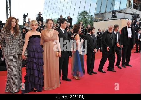 (L-R) Schauspieler Tom Noonan, Produzent Spike Jonze, Schauspielerinnen Catherine Keener, Michelle Williams, Samantha Morton mit Charlie Kaufman und Gast und Philip Seymour Hoffman bei der Ankunft im Palais des Festivals in Cannes, Südfrankreich, 2008. Mai 23, für die Vorführung von Charlie Kaufmans 'Synecdoche, New York' im Wettbewerb auf den 61. Filmfestspielen von Cannes vorgestellt. Foto von Hahn-Nebinger-Orban/ABACAPRESS.COM Stockfoto