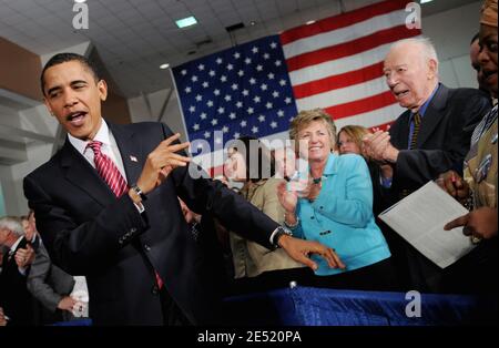 Der hoffnungsvolle Senator des demokratischen Präsidenten Barack Obama (D-IL) spricht während einer Wahlkampfveranstaltung im Charleston Civic Center am 12. Mai 2008 in Charleston, WV, USA. Foto von Olivier Douliery/ABACAPRESS.COM Stockfoto