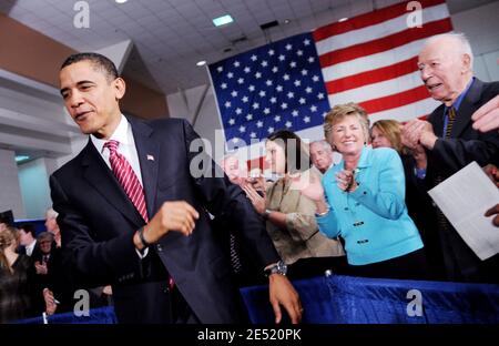 Der hoffnungsvolle Senator des demokratischen Präsidenten Barack Obama (D-IL) spricht während einer Wahlkampfveranstaltung im Charleston Civic Center am 12. Mai 2008 in Charleston, WV, USA. Foto von Olivier Douliery/ABACAPRESS.COM Stockfoto