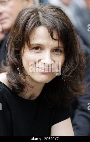 Die französische Schauspielerin Juliette Binoche nimmt am 3. Juni 2008 an der Eröffnung der Europäischen Kultursaison im Grand Palais in Paris Teil. Foto von Thibault Camus/ABACAPRESS.COM Stockfoto