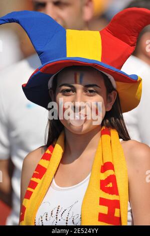 Rumäniens Unterstützer beim Fußball-Europameisterschaft 2008, Gruppe C, Rumänien gegen Frankreich im Letzigrund-Stadion in Zürich, Schweiz, 9. Juni 2008. Das Spiel endete in einem Unentschieden von 0-0. Foto von Orban-Taamallah/Cameleon/ABACAPRESS.COM Stockfoto