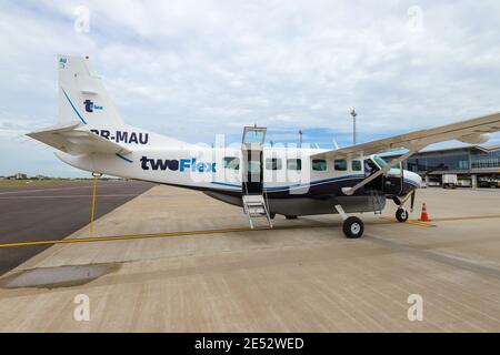 Twoflex Airline betrieben von Azul Conecta Cessna 208B Grand Caravan Propellerflugzeug für Regionalflüge. Kleinflugzeug von zwei Flex Airways. Stockfoto