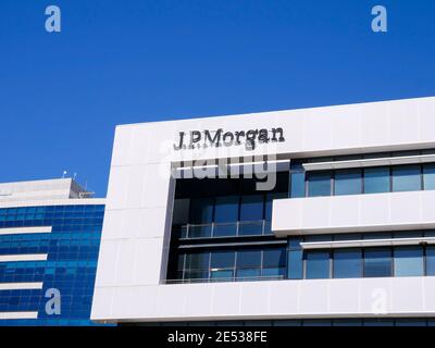 J.P Morgan Schild auf einem Gebäude in Herzliya Hi Tech Campus. Stockfoto