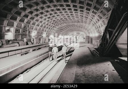 Wechselgesicht von Washington, D.C., Archivfoto des Baus der Washington Metro. USA. 10. April 1974 Stockfoto