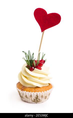 Herz auf Cupcake valentine auf weißem Hintergrund. Stockfoto