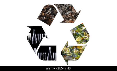 Recycling-Schild mit Müll gebrochen Glas und recycelten Flaschen Stockfoto