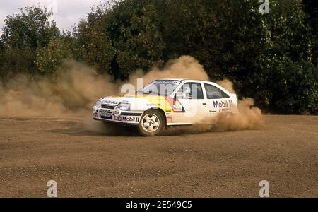 Malcolm Wilson testet seinen Vauxhall Astra GTE 16v Rallye-Auto Am Millbrook Proving Ground UK 1989 Stockfoto