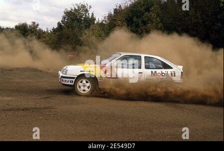 Malcolm Wilson testet seinen Vauxhall Astra GTE 16v Rallye-Auto Am Millbrook Proving Ground UK 1989 Stockfoto