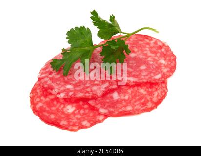 Wurstscheiben isoliert auf weißem Hintergrund Stockfoto