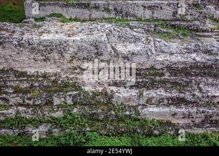 Altar der Hiero II (auch genannt großer Altar von Syrakus) Ruinen in Neapolis archäologischen Park in Syrakus Stadt, Insel Sizilien, Italien Stockfoto