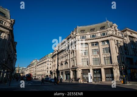 Leere Geschäfte in der Oxford Street, London, Großbritannien Stockfoto