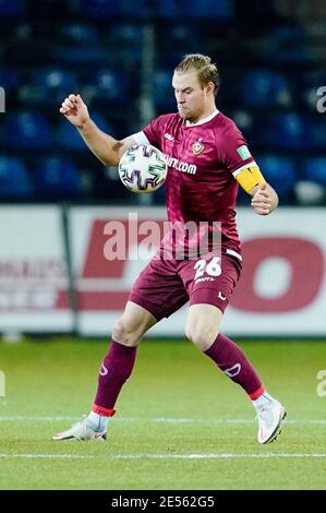 Mannheim, Deutschland. Januar 2021. Fußball: 3. Spielklasse, SV Waldhof Mannheim - Dynamo Dresden, Matchday 21, Carl-Benz-Stadion. Dresdens Sebastian Mai spielt den Ball. Quelle: Uwe Anspach/dpa/Alamy Live News Stockfoto