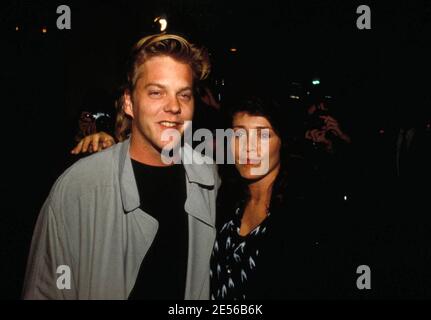 Kiefer Sutherland und Ehefrau Camelia Kath 1988 Quelle: Ralph Dominguez/MediaPunch Stockfoto