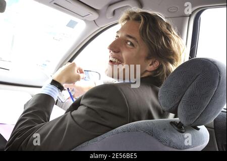 Exklusiv. Sohn des französischen Präsidenten und Vorsitzender der regierenden UMP-Partei im gemeinderat des Departements Hauts-de-seine, Jean Sarkozy, in Neuilly-sur-seine, Frankreich, am 2. Juli 2008. Foto von Elodie Gregoire/ABACAPRESS.COM Stockfoto