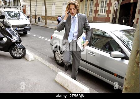 Exklusiv. Sohn des französischen Präsidenten und Vorsitzender der regierenden UMP-Partei im gemeinderat des Departements Hauts-de-seine Jean Sarkozy in Neuilly-sur-seine, Frankreich, am 17. Juli 2008. Foto von Elodie Gregoire/ABACAPRESS.COM Stockfoto