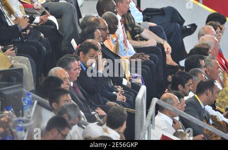 Der französische Präsident Nicolas Sarkozy nimmt am 8. August 2008 an der Eröffnungszeremonie der XXIX. Olympischen Spiele im Nationalstadion in Peking, China, Teil. Foto von Gouhier-Hahn-Nebinger/ABACAPRESS.COM Stockfoto