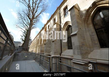 Die Entvellierung der Bernardins' College stellt in Paris, Frankreich am 4. September 2008. Das Bernardins-College ist eines der riesigen mittelalterlichen Gebäude im Herzen von Paris. Foto von Giancarlo Gorassini/ABACAPRESS.COM Stockfoto