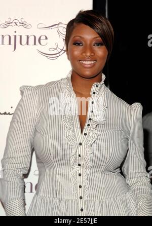 Model Toccara posiert auf Jermaine Dupris 36. Geburtstagsparty am 23. September 2008 in Tenjune in New York City, NY, USA. Foto von Donna ward/ABACAPRESS.COM Stockfoto