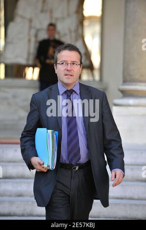 Der französische Hochkommissar für aktive Solidarität gegen Armut Martin Hirsch verlässt am 26. September 2008 den ministerrat im Elysée-Palast in Paris. Foto von Mousse/ABACAPRESS.COM Stockfoto