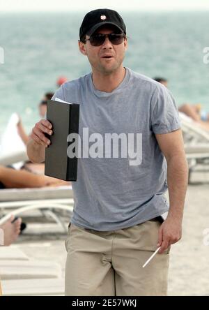 Bad Boy Schauspieler Christian Slater hängt auf Miami Beach während Superbowl Wochenende. Miami, FL 2/3/07. [[rac ral]] Stockfoto