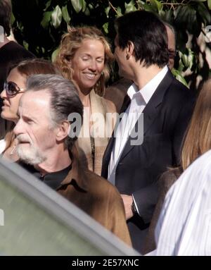 Sheryl Crow geht auf eine Pre-Oscars Party in Beverly Hills, ca. als Mexikaner komplett mit Poncho. 24/07 [[rac ral]] Stockfoto