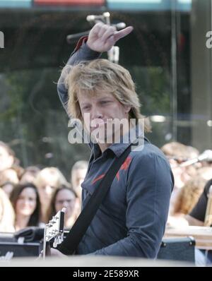 Jon Bon Jovi spielte drei Songs auf der Today Show in den NBC Studios New York City, NY, 19. Juni 2007. [[faa]] Stockfoto