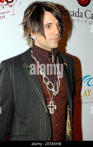 Criss Angel, Miss USA Rachel Smith, Miss Universe Riyo Mori und Larry King nehmen an der Rock for the Cure 2007 Teil, die vom Nevada Cancer Institute in Mandalay Bay in Las Vegas, NV, veranstaltet wird. 11/15/07. [[cas]] Stockfoto
