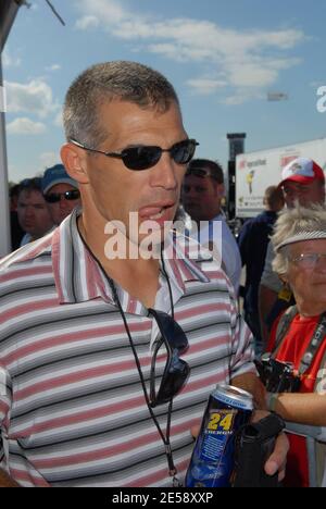 New York Yankees Manager Joe Girardi besucht den NASCAR Nextel Ford 400 auf dem Homestead-Miami Speedway in Homestead, FL. 11/18/07. [[fam bam]] Stockfoto