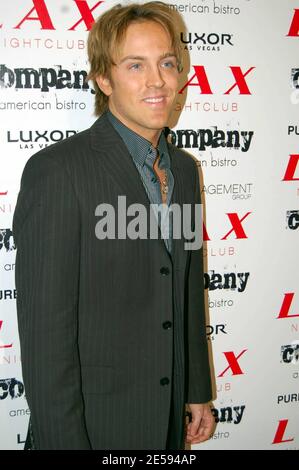 Larry Birkhead kommt am Silvesterabend im Nachtclub LAX an, um die Party von Paris und Nicky Hilton zu feiern. Las Vegas, NV. 12/31/07. [[cas]] Stockfoto