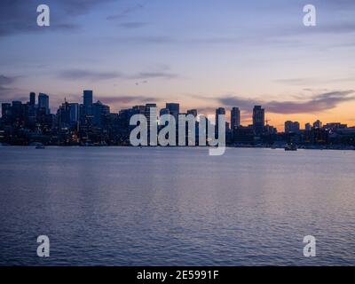 Der Blick auf die Innenstadt von Seattle vom Gas Works Park. Stockfoto