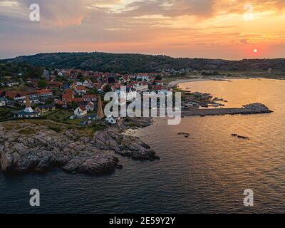 Drohne Blick auf Sandvig Dorf auf Bornholm, Dänemark Stockfoto