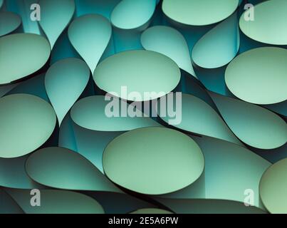 Abstrakter Zylinder und tropfenförmiges Papier hintergrundbeleuchtet. Modernes 3D-Hintergrundbild. Stockfoto