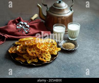 Indische Rosenkekse, Achappam, Achu Murukku indisches weihnachtsessen Stockfoto