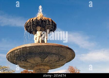 Fuente de la Alcachofa, Parque del Retiro Stockfoto