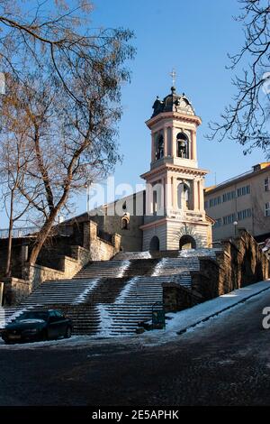 Bulgarisch-orthodoxe Kirche der Heiligen Mutter Gottes in Plovdiv an einem Wintertag Stockfoto