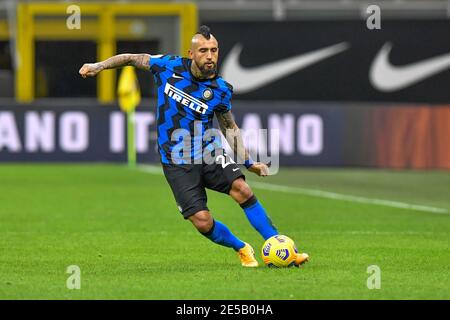 Mailand, Italien. Januar 2021. Arturo Vidal (22) von Inter Mailand beim Coppa Italia-Spiel zwischen Inter und AC Mailand in San Siro in Mailand. (Foto Kredit: Gonzales Foto/Alamy Live News Stockfoto