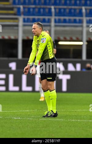 Mailand, Italien. Januar 2021. Schiedsrichter Paolo Valeri im Coppa Italia Spiel zwischen Inter und AC Mailand in San Siro in Mailand gesehen. (Foto: Gonzales Photo - Tommaso Fimiano). Stockfoto