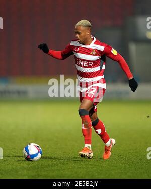 Elliot Simoes von Doncaster Rovers während des Sky Bet League One Matches im Keepmoat Stadium, Doncaster. Bilddatum: Dienstag, 26. Januar 2021. Stockfoto