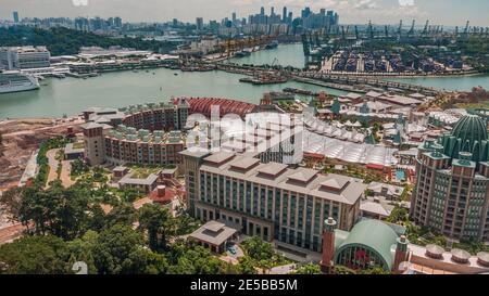 Singapur ist ein souveräner Inselstadtstaat in Südostasien, vor der Malaiischen Halbinsel, gegründet 1819 von Sir Stamford Raffles als Handelsposten. Stockfoto