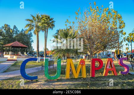 Cumpas, Sonora, Mexiko. Pueblos de mexico. Pueblos de sonora (Foto von Luis Gutierrez/NortePhoto.com)... Cupas, Sonora, Mexiko. Städte in Mexiko. Städte von sonora (Foto von Luis Gutierrez / NortePhoto.com) Stockfoto