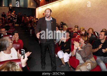 Schauspieler Kad Merad bei der Permiere von 'das Stars et Moi', die am 30. September 2008 in Paulliac, Frankreich, stattfand. Foto von Patrick Bernard/ABACAPRESS.COM Stockfoto