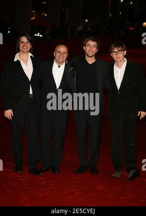 Julien Baumgartner, Lorant Deutsch, Guillaume Quatravaux und Ilan Duran Cohen kommen auf rotem Teppich für die Vorführung von Le Plaisir De Chanter im Rahmen des 3. 'Rome Film Festival' in Rom, Italien am 28. Oktober 2008. Foto von Denis Guignebourg/ABACAPRESS.COM Stockfoto