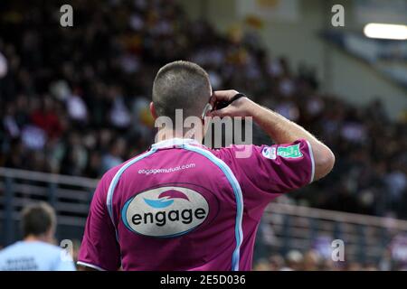 Schiedsrichter Illustration während der Engage Super League Play-offs Rugby Spiel, Catalans Dragons vs Warrington Wolves im Gilbert Brutus Stadion in Perpignan, Frankreich am 13. September 2008. Catalans Dragons gewann 46:8. Foto von Michel Clementz/Cameleon/ABACAPRESS.COM Stockfoto